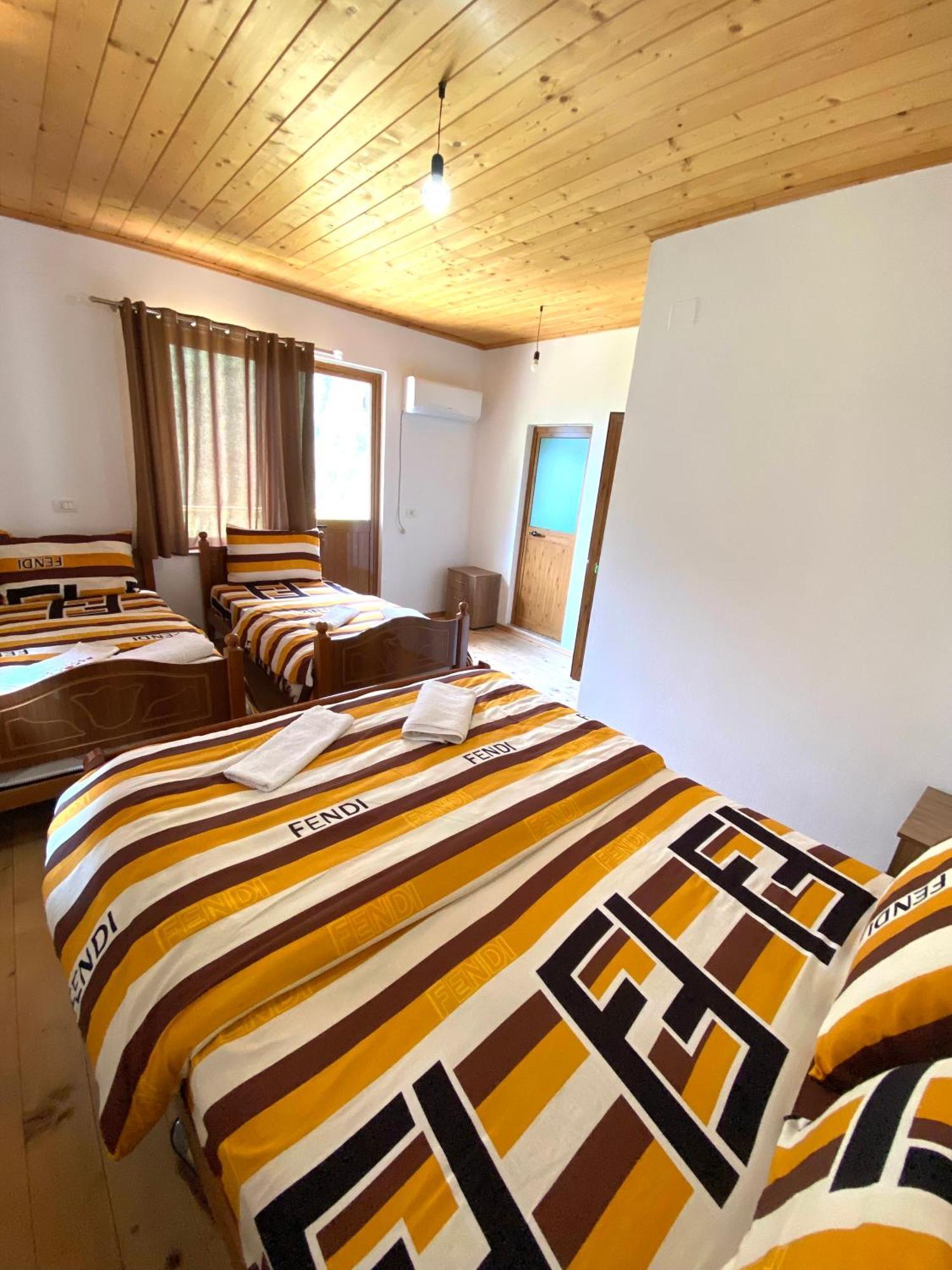 Hotel Elvis Blini Thethi Esterno foto