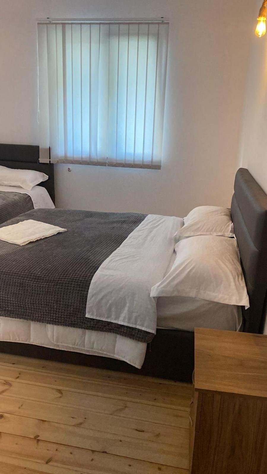 Hotel Elvis Blini Thethi Esterno foto